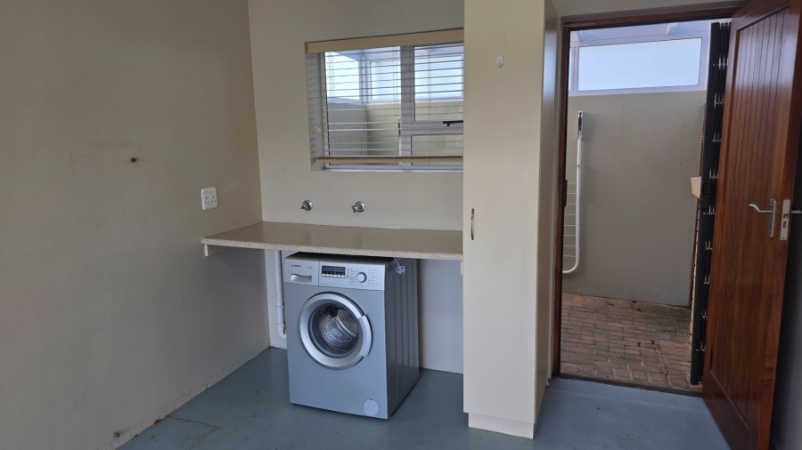 2 Bedroom Property for Sale in Groenkloof Retirement Village Western Cape